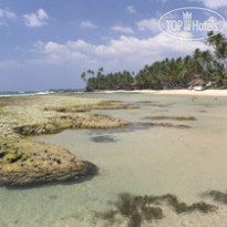Sri Gemunu Beach Resort 