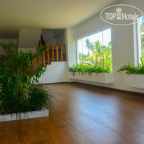 Sayura Beach Hotel 