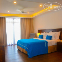 Sayura Beach Hotel 