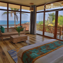 Thaproban Pavilion Waves