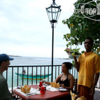 Thaproban Beach House 