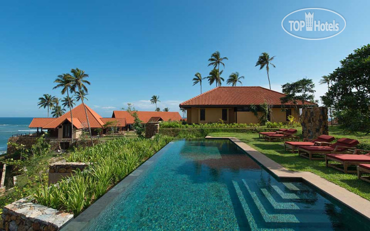 New photos from tourists Cape Weligama
