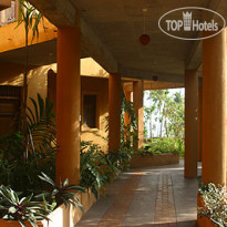 Barberyn Beach Ayurveda Resort 