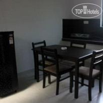 Tharusha Hoiday Inn