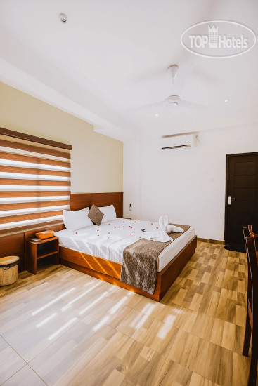 Hotel photo Cocos Polhena 4*