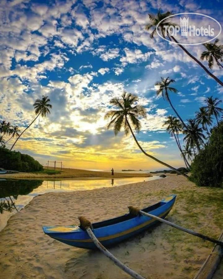 Пляж в Shadow Surf Bay