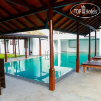 Lagoon Boutique Hotel 