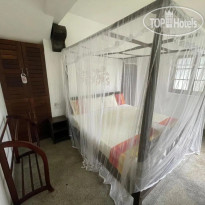 Lagoon Boutique Hotel 