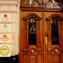 1385 Hostel