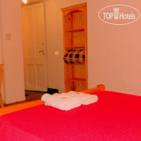 1385 Hostel