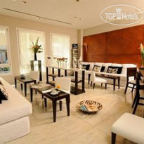 Broadway Hotel & Suites 