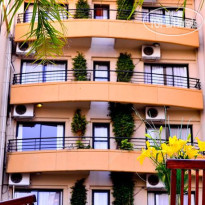 Sures Belgrano Suites