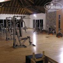 Howard Johnson Hotel & Marinas San Pedro Resort 