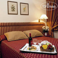 Iruna Hotel 