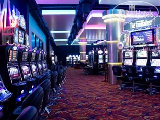 New photos from tourists Howard Johnsen- Hotel & Casino Formosa 2*