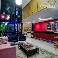 Wyndham Golden Foz Suites