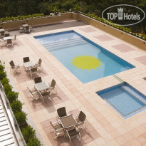 Wyndham Golden Foz Suites