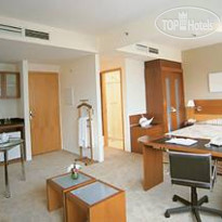 Paraiso Suites by Charlie 