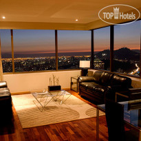 Boulevard Suites 