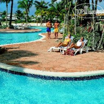 Paradise Island Harbour Resort 