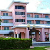 Castaways Resort & Suites 