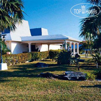 Royal Islander Hotel 