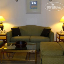 Travellers Palm Resort 