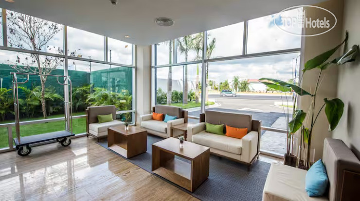 Hotel photo Hampton By Hilton Santo Domingo Airport 4*