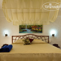 Playa Esmeralda Resort
