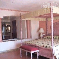 Royal Uvero Alto 