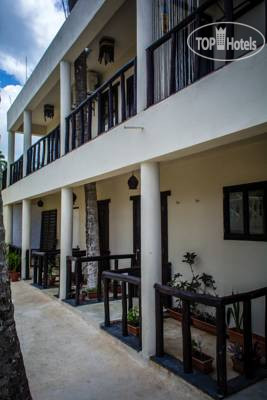 Hotelier's photos Capri Beach House 3*