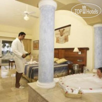 TRS Turquesa Hotel