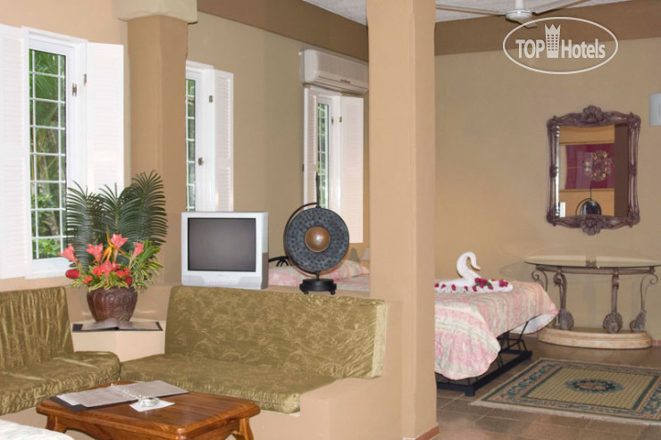 New photos from tourists Casitas Eclipse 3*