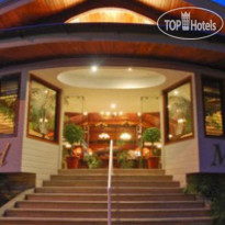 Casa Roland Marina Resort