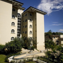 Apartotel & Suites Villas Del Rio