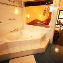 Best Western Colonial Motel 