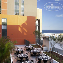 Novotel Newcastle Beach