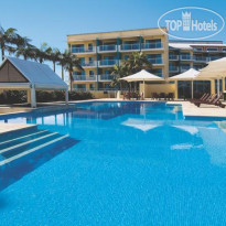 Oaks Waterfront Resort The Entrance 