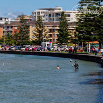 Oaks Waterfront Resort The Entrance 