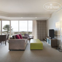 Crowne Plaza Terrigal