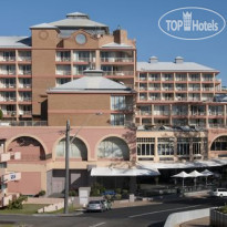 Crowne Plaza Terrigal