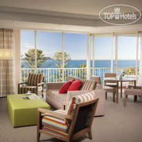 Crowne Plaza Terrigal