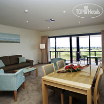 Grand Mercure Links Lady Bay 