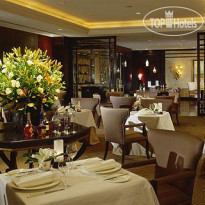 Four Seasons Hotel Sydney
