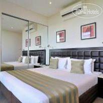 Meriton Suites Waterloo 