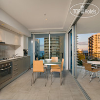 Artique Surfers Paradise