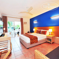 Coral Tree Inn Номер