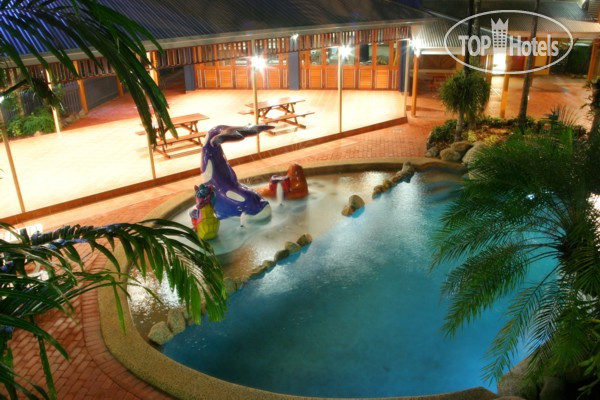 New photos from tourists New Chalon Cairns 4*