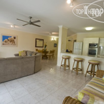 Costa Royale Beachfront Apartments 