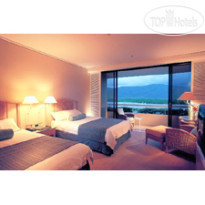 Hilton Cairns
